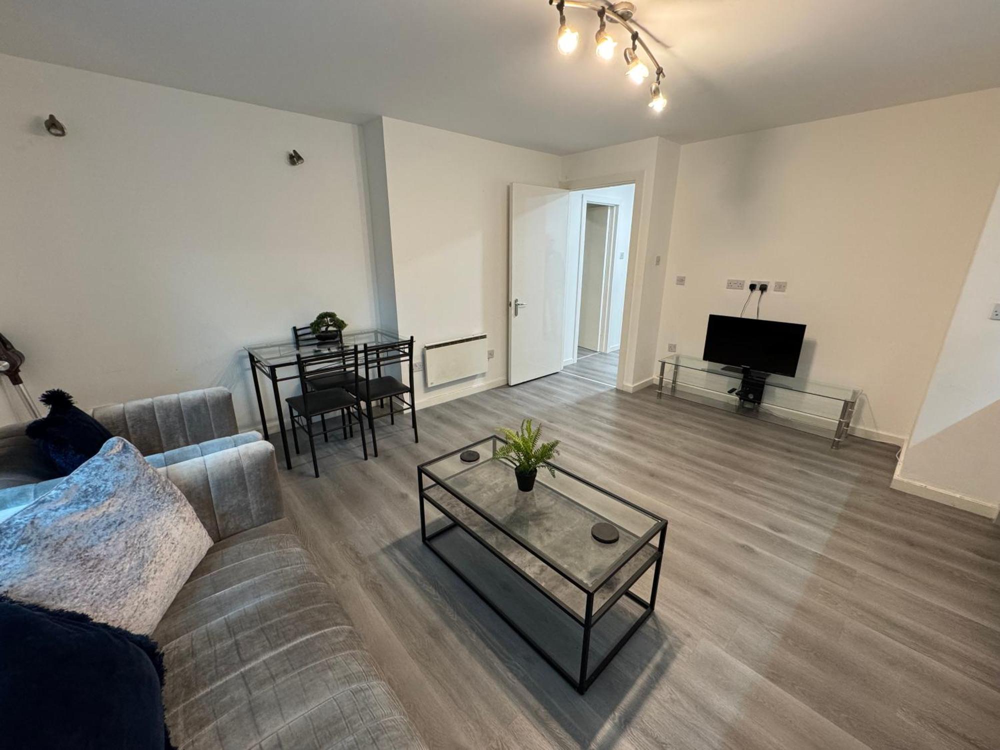 Apartment Modern Smart 2 Bedroom Manchester