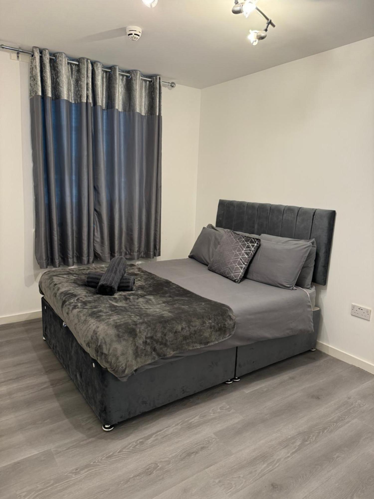 Modern Smart 2 Bedroom Apartamento Mánchester